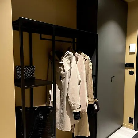 Luxury With Beautiful Location Appartement Florvag