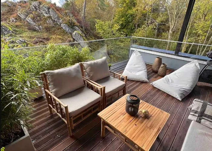 Luxury With Beautiful Location *